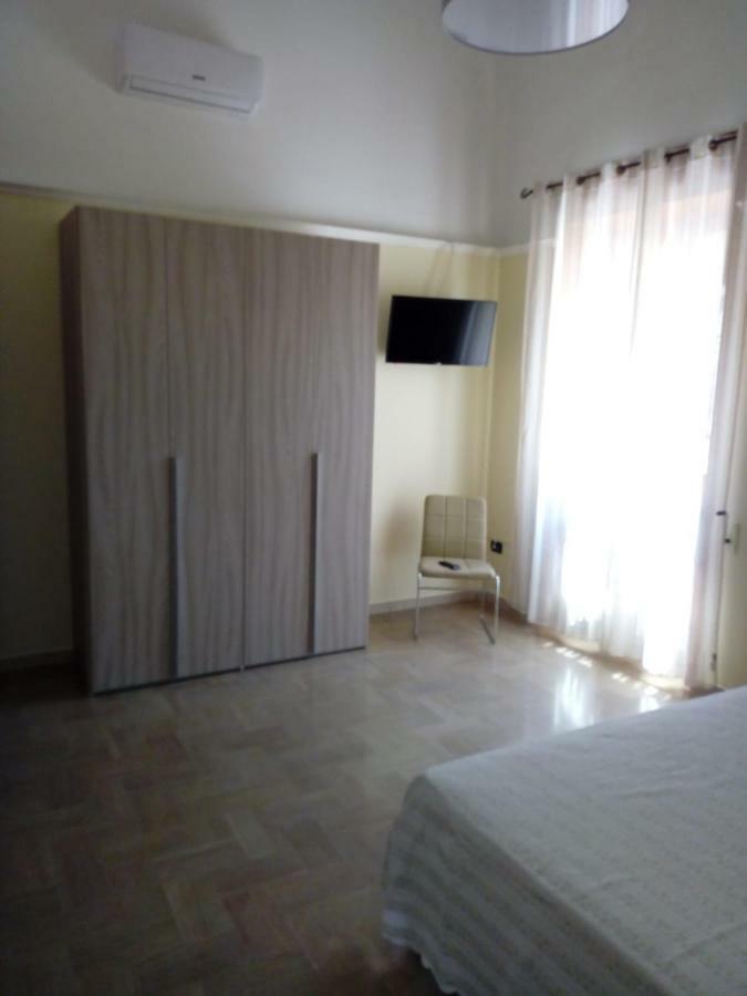 Casa Rica Hotel Lequile Buitenkant foto